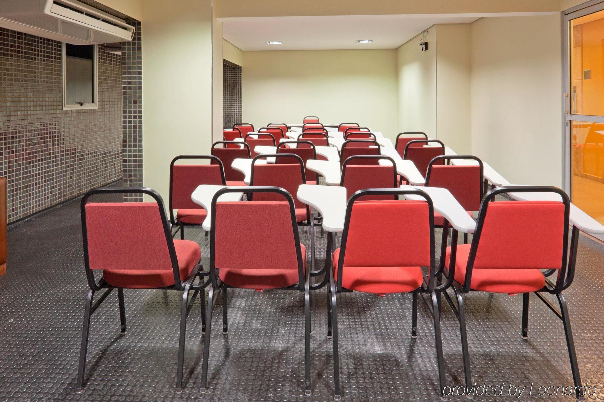 Holiday Inn Express Avenida Sumare São Paulo Instalações foto