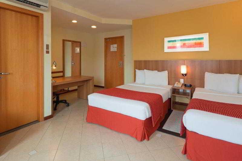 Holiday Inn Express Avenida Sumare São Paulo Quarto foto